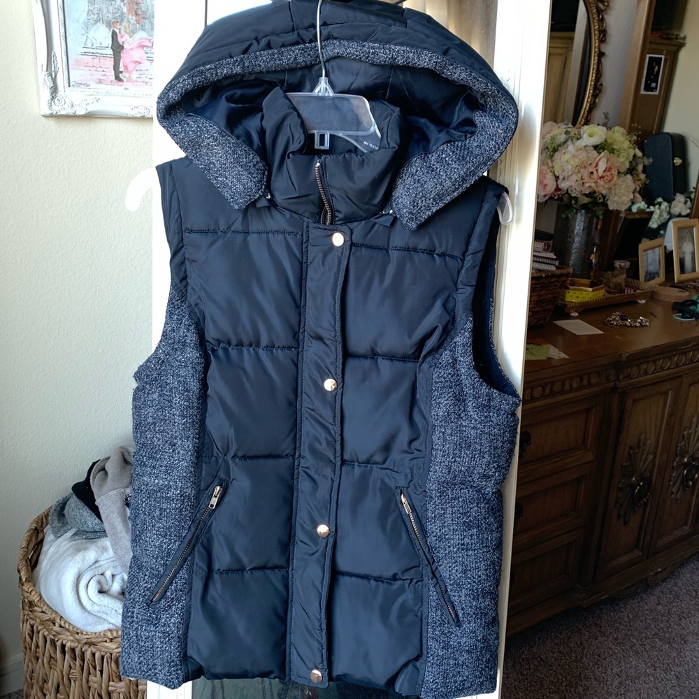 Ci Sono Navy Blue Hooded Puffer Vest